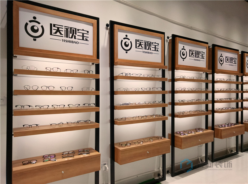 280平醫(yī)視寶眼鏡店裝修實拍圖